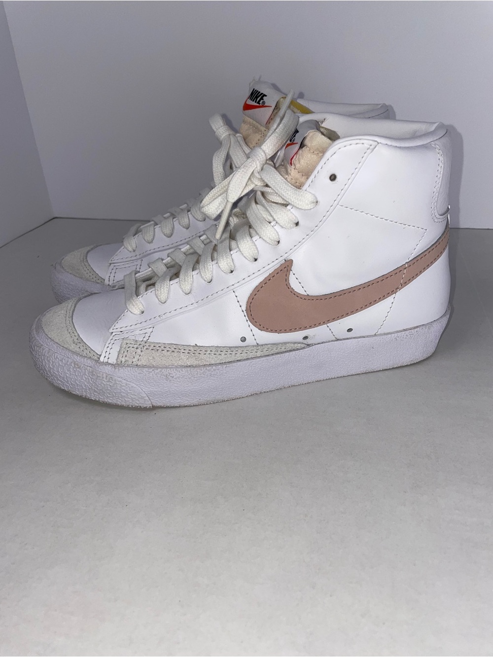 Nike Blazer Mid 77 Vintage White Pink Oxford CZ1055-118 Women's Size 6.5